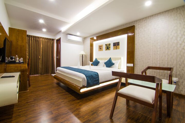 Room 7 of 45