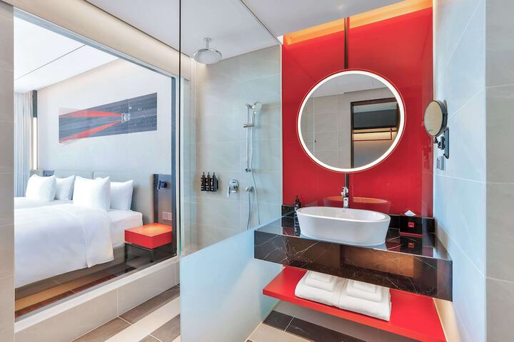 Room 40 of 110