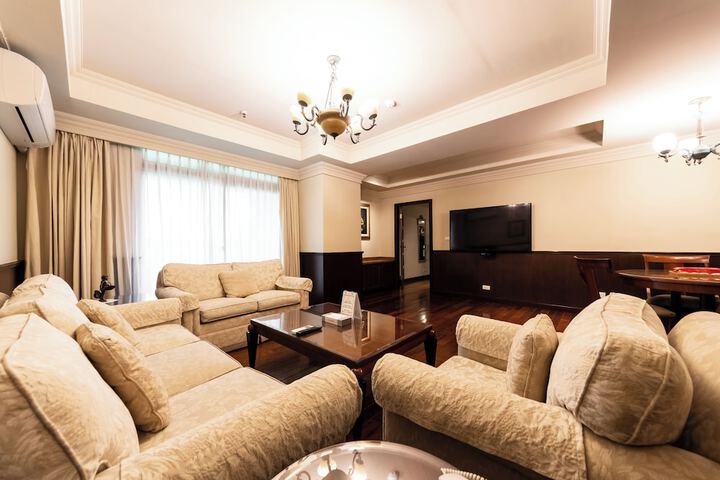 Room 101 of 203