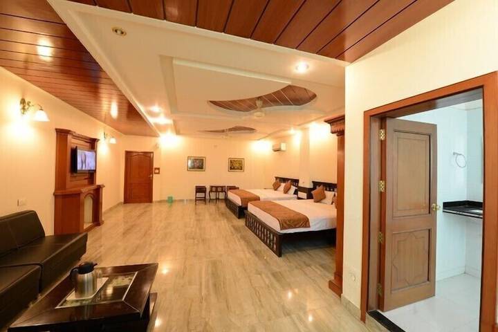 Room 9 of 26