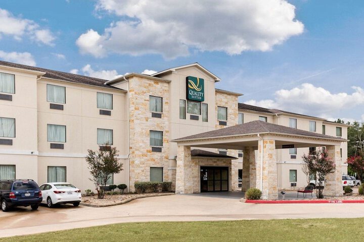 Hotel 25 of 25