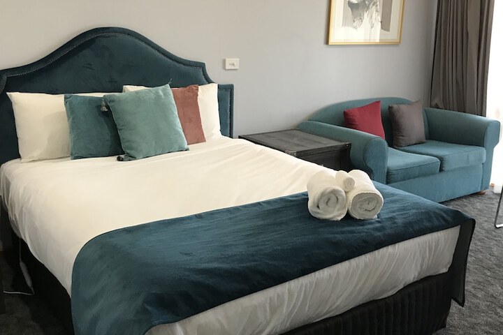 Room 3 of 59