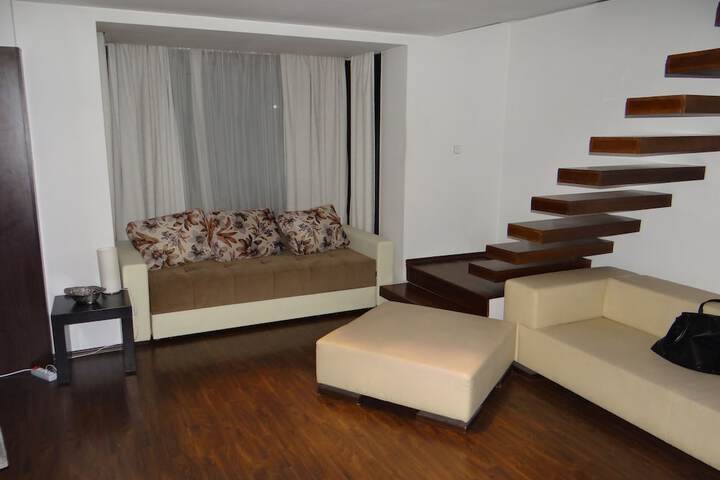 Room 28 of 46