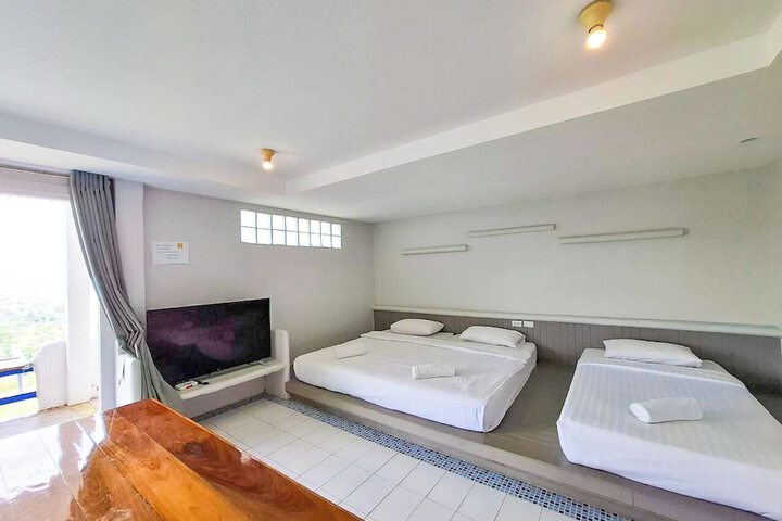 Room 16 of 111