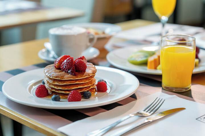 Breakfast/Coffee Service 48 of 59