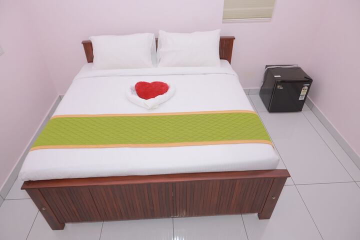Room 3 of 11