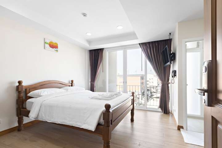 Room 16 of 43