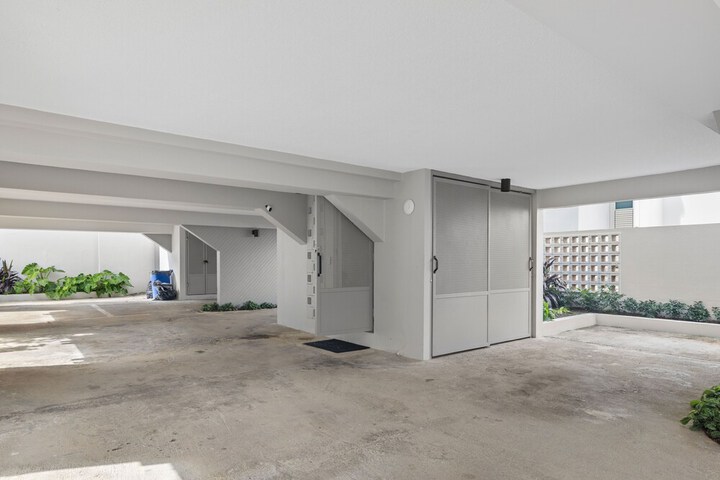 Property Grounds 122 of 135