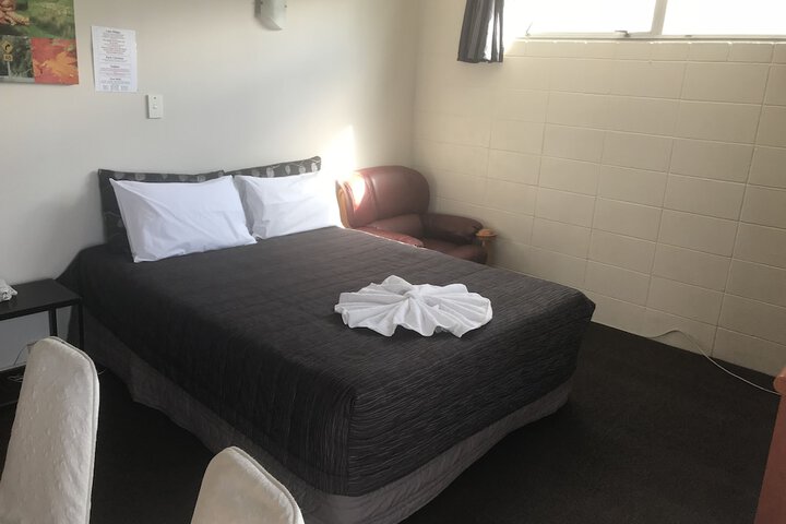 Room 21 of 43