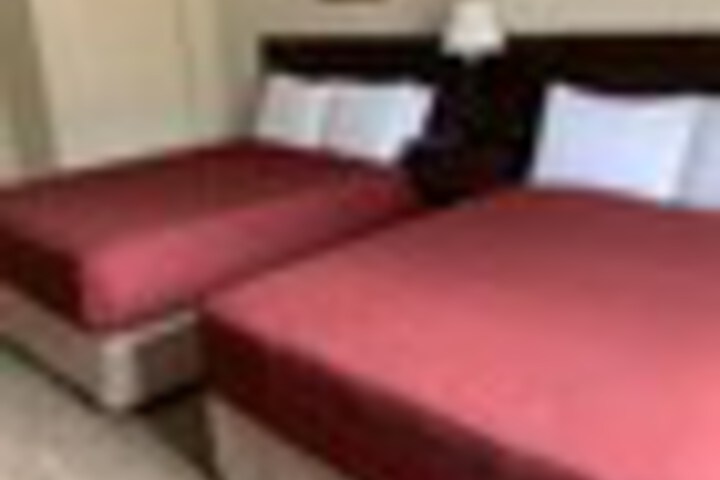 Room 125 of 297
