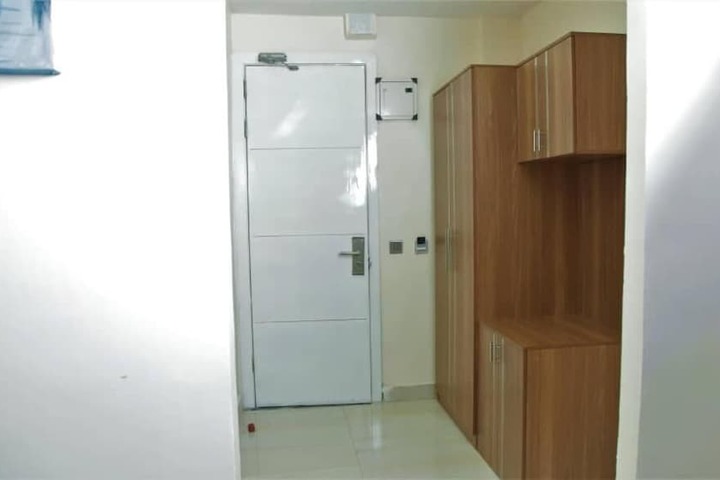 Room 14 of 36