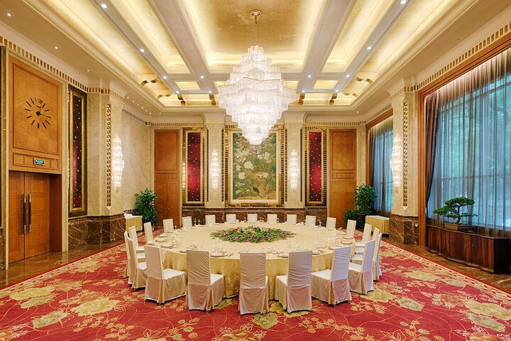 Dining Photos