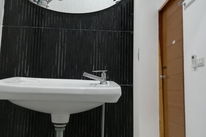 Room 20 of 25