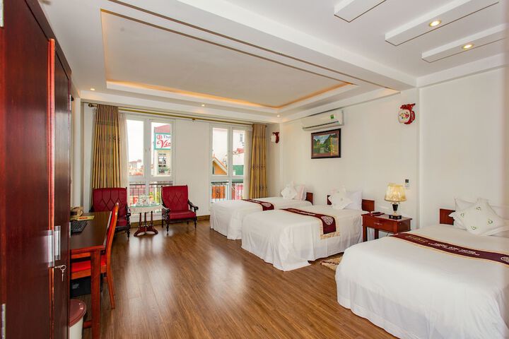 Room 16 of 31