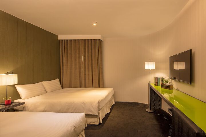 Room 45 of 79