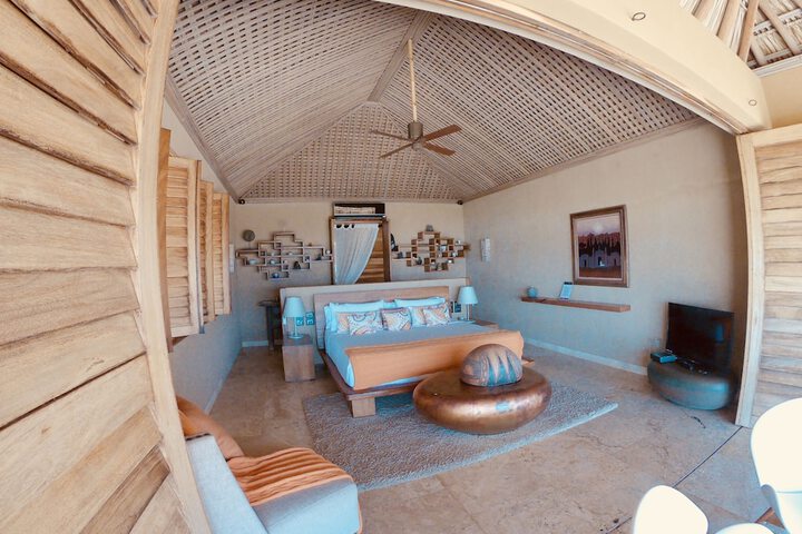 Room 4 of 53