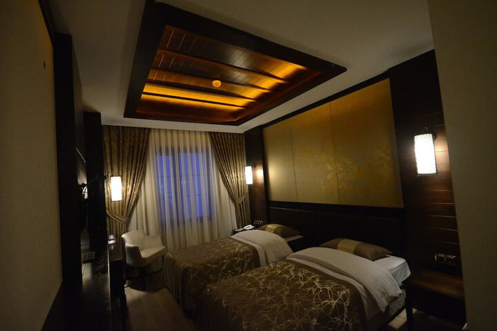 Room 10 of 55