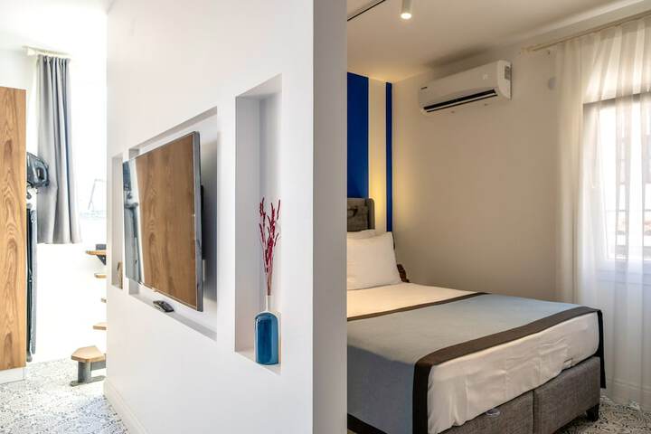 Room 20 of 68
