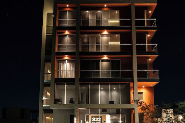 Photo of S22 Hotel & Suites