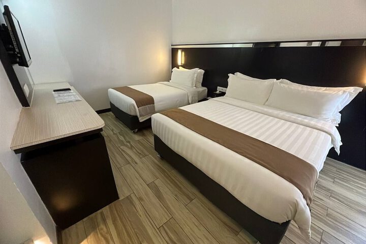 Room 15 of 47
