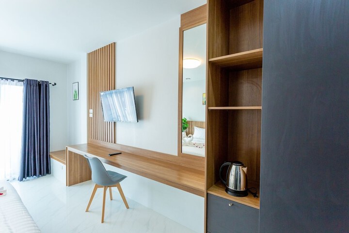 Room 32 of 58