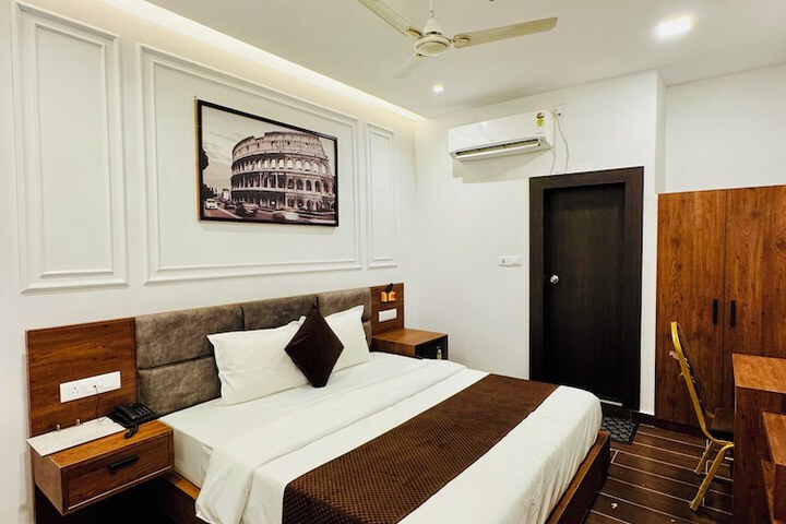 Room 19 of 51