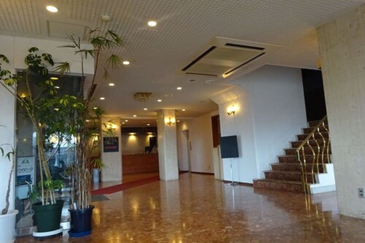 Hotel Interior 4 of 27