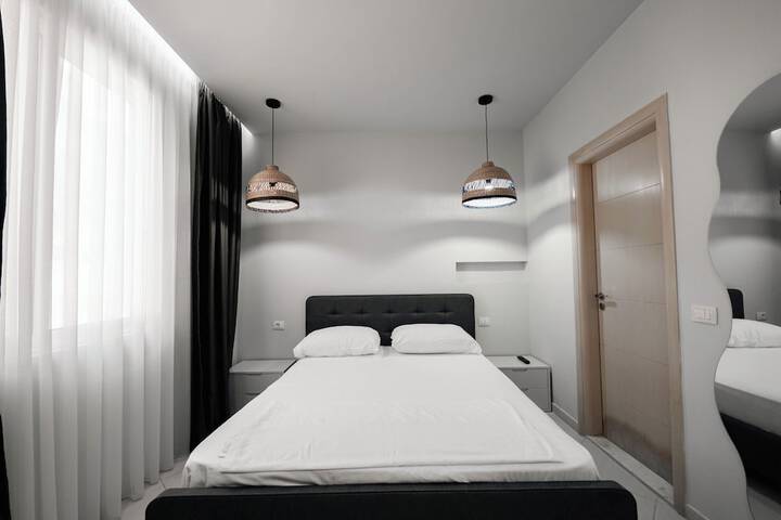 Room 25 of 96