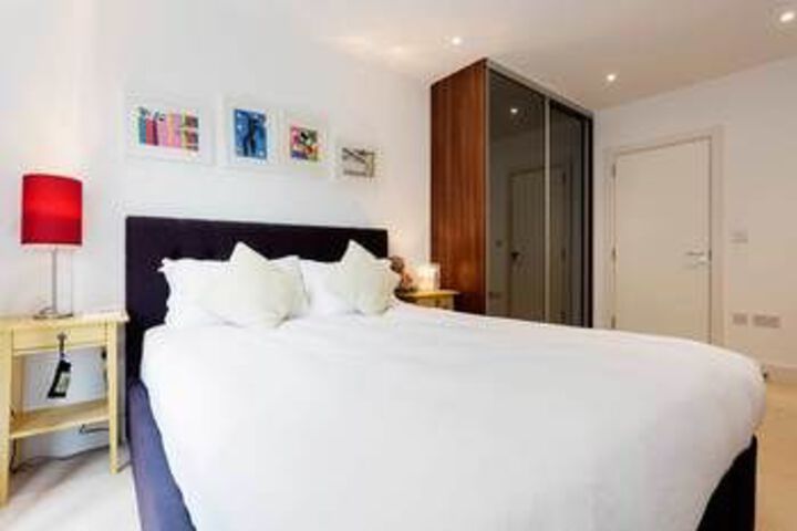 Room 5 of 20