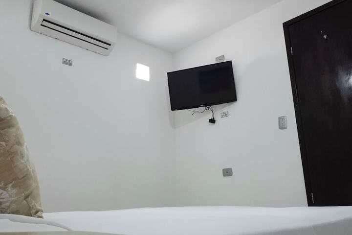 Room 22 of 37