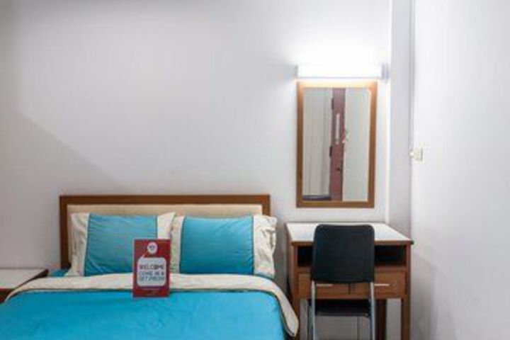 Room 17 of 26