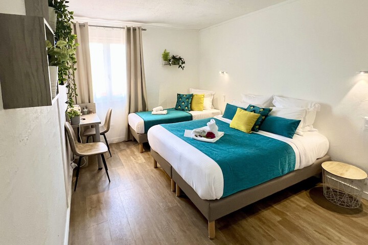 Room 16 of 47