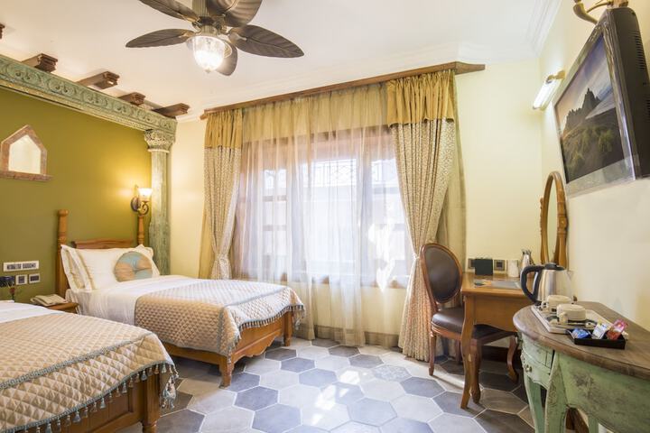 Room 14 of 63
