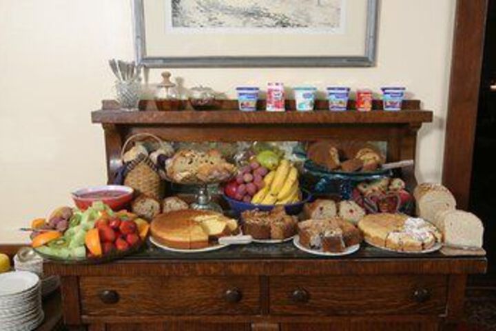 Breakfast/Coffee Service 6 of 50