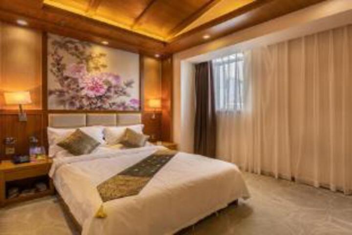 Room 7 of 7