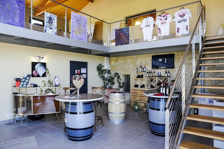 Photo 16