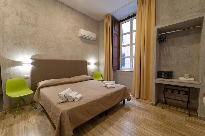 Room 100 of 309