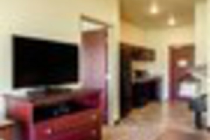 Room 62 of 108