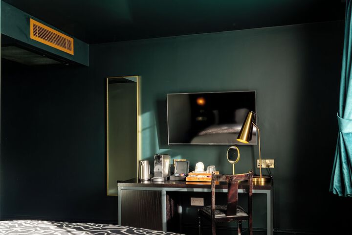 Room 26 of 69