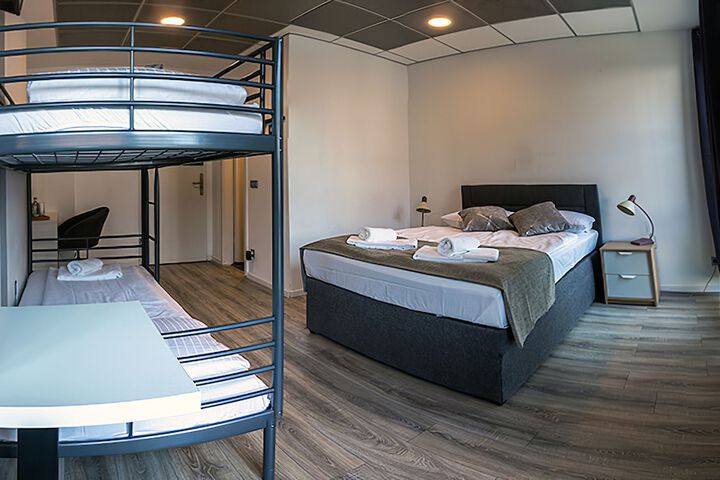 Room 15 of 57