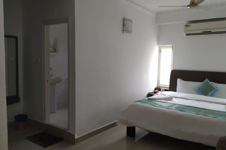 Room 22 of 42