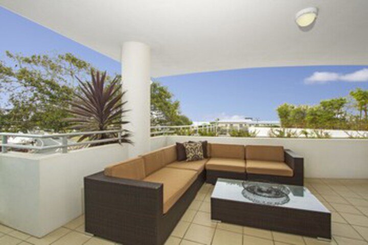 Terrace/Patio 8 of 10