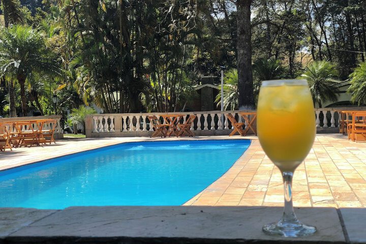 Pool 21 of 57
