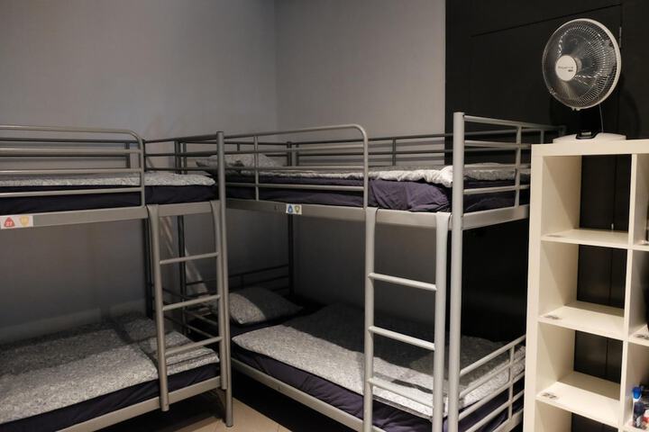 Room 11 of 51