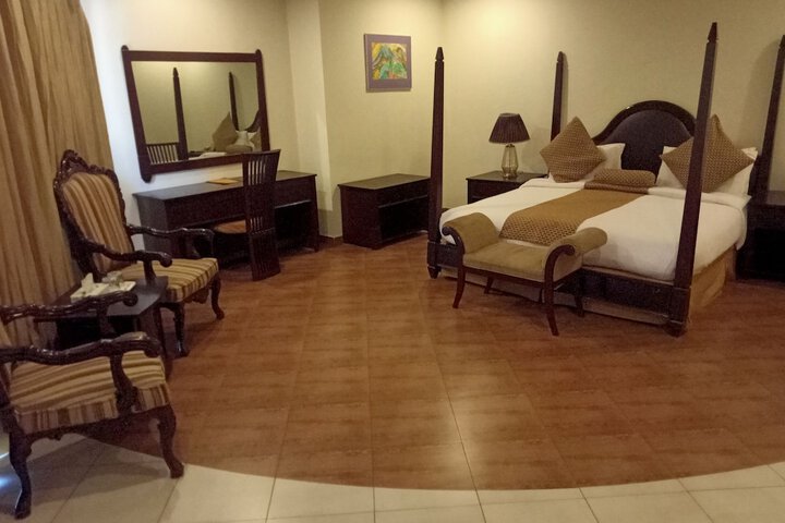 Room 18 of 61