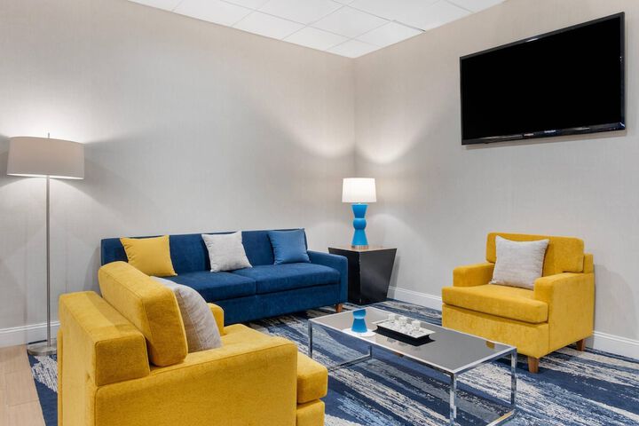 Hotel Interior 7 of 42