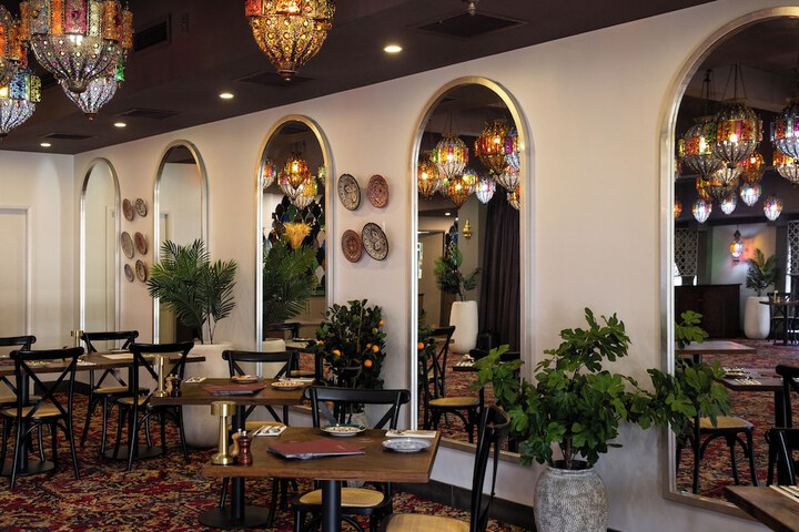 Dining 57 of 145