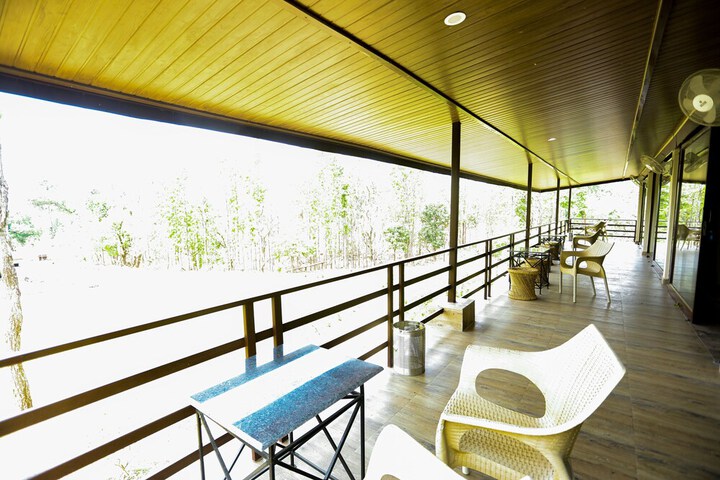 Terrace/Patio 30 of 129
