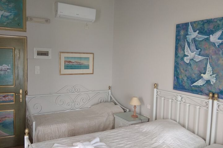 Room 22 of 25