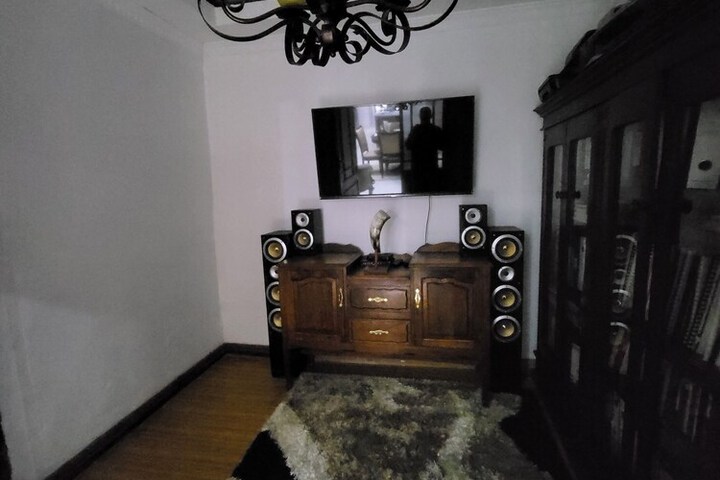 Room 32 of 52